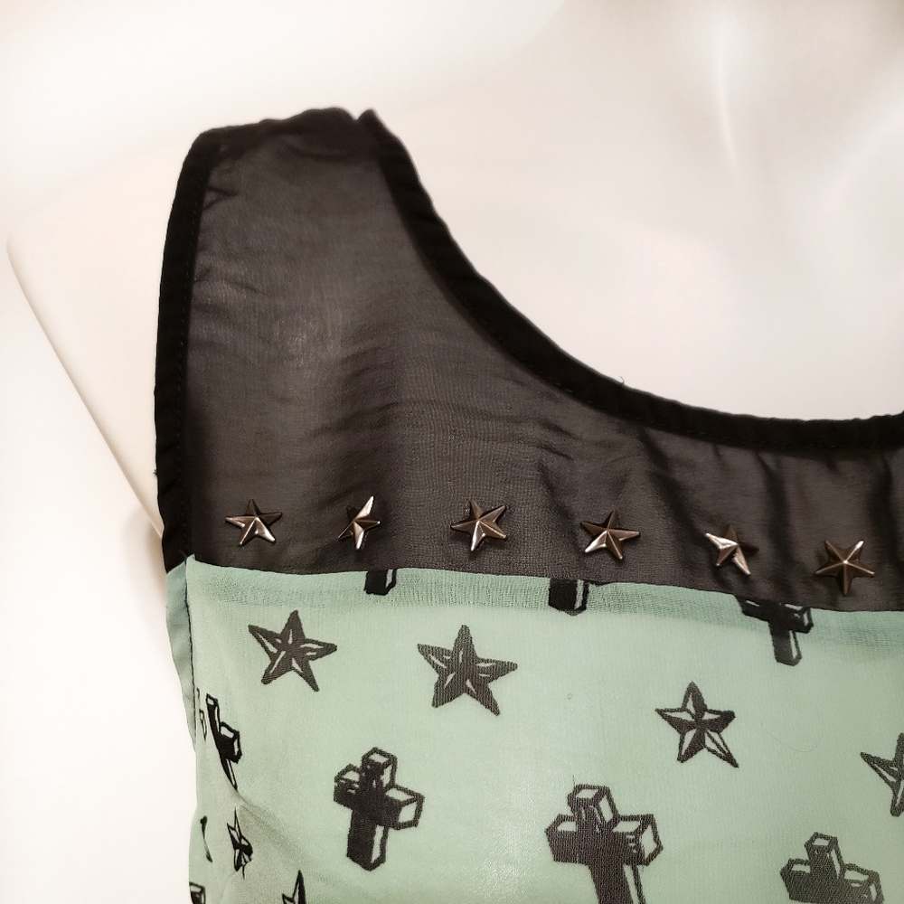Edge > High/Low Tank
Size M - Picture 4 of 7